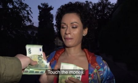 Изменила с богатым незнакомцем вечером