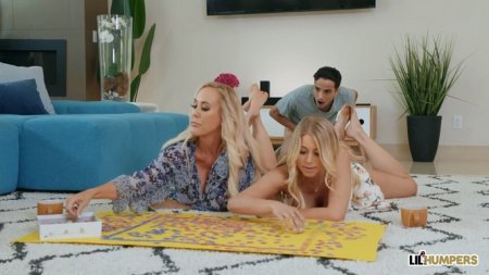 Мама с сестрой спровоцировали брата на еблю